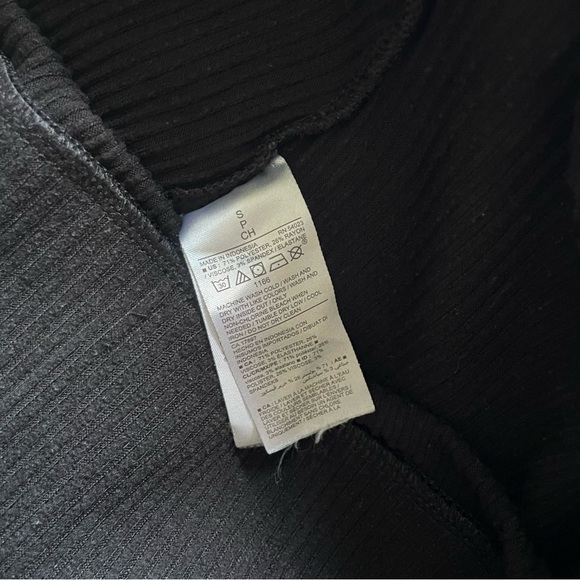 old navy ribbed leggings - Picture 6 of 6